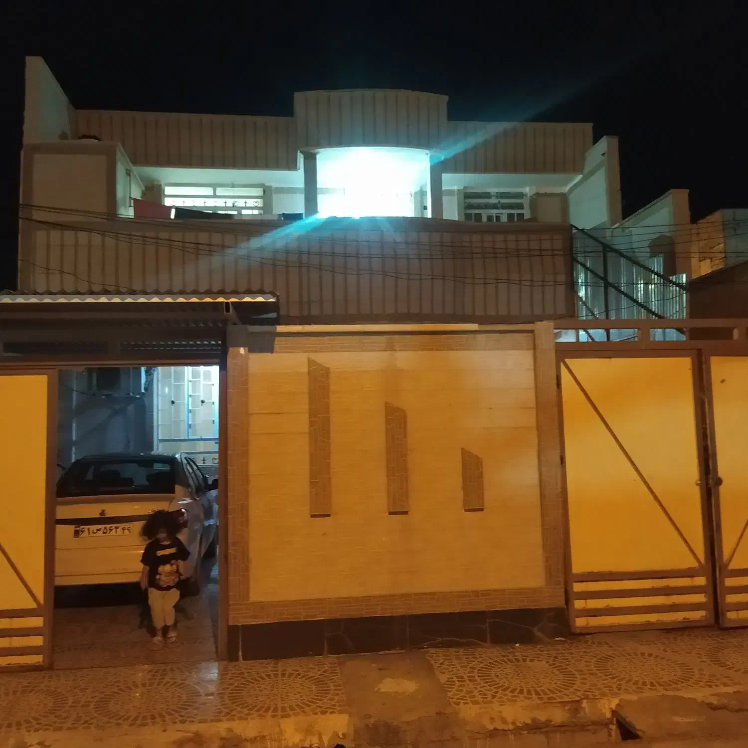 فروش طبقه همکف ویلایی