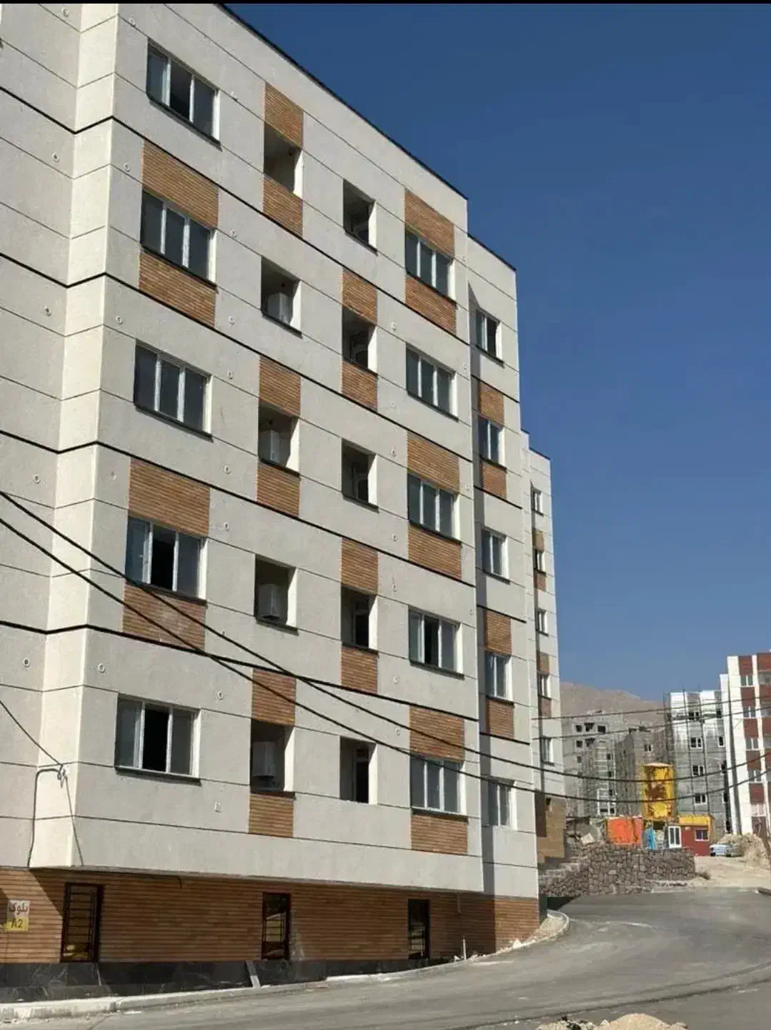 فقط با ۴۰۰ میلیون آپارتمان بخرید (قسطی)