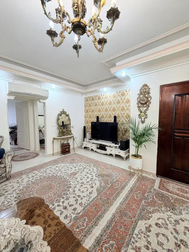 فروش خانه ۷۰ متری با آسانسور+پارکینگ