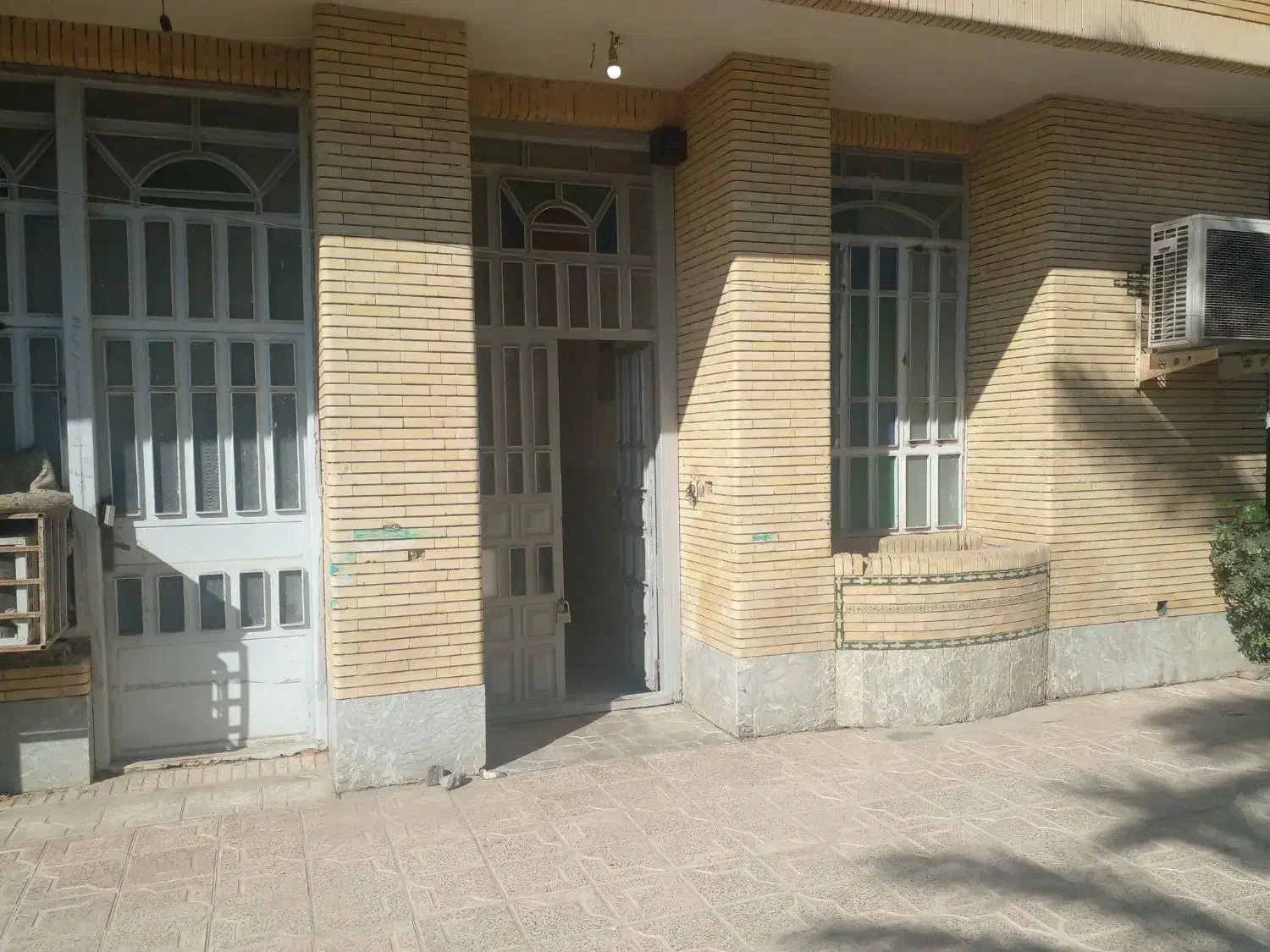 فروش ویلایی روبروی سازمان