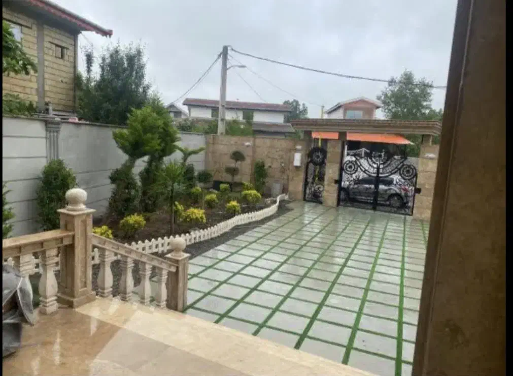 ۲۷۰متر تریبلکس ۶۰۰مترزمین با سند