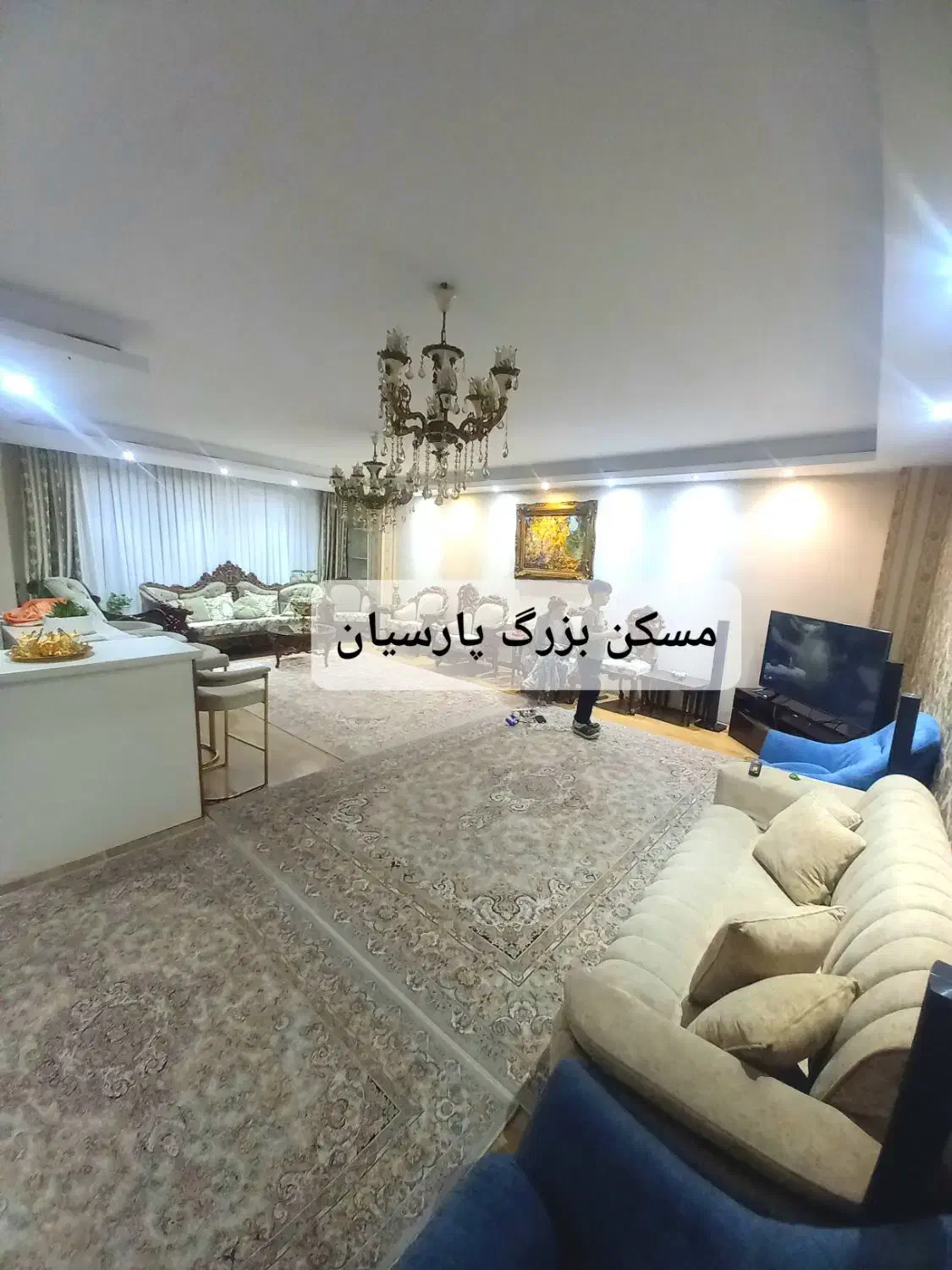 آپارتمان فروشی ۱۰۴ متر فول امکانات چسب مترو