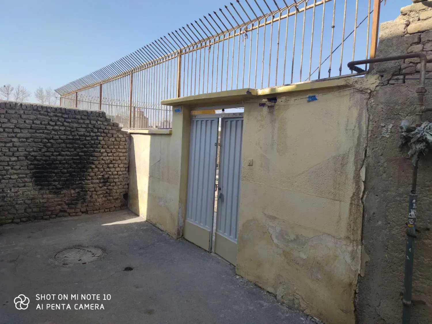 ۲۸۷متر ویلایی رهنان شهیدان غربی