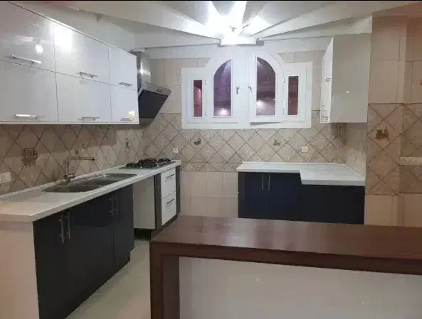 ۱۱۵ متر ۲ خواب در بهترین میادین نارمک
