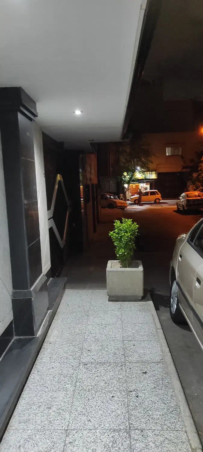 آپارتمان آبشار دوم خیابان سپهر