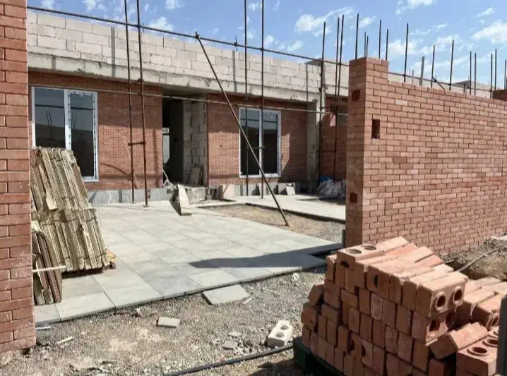خانه ویلایی مالک هستم