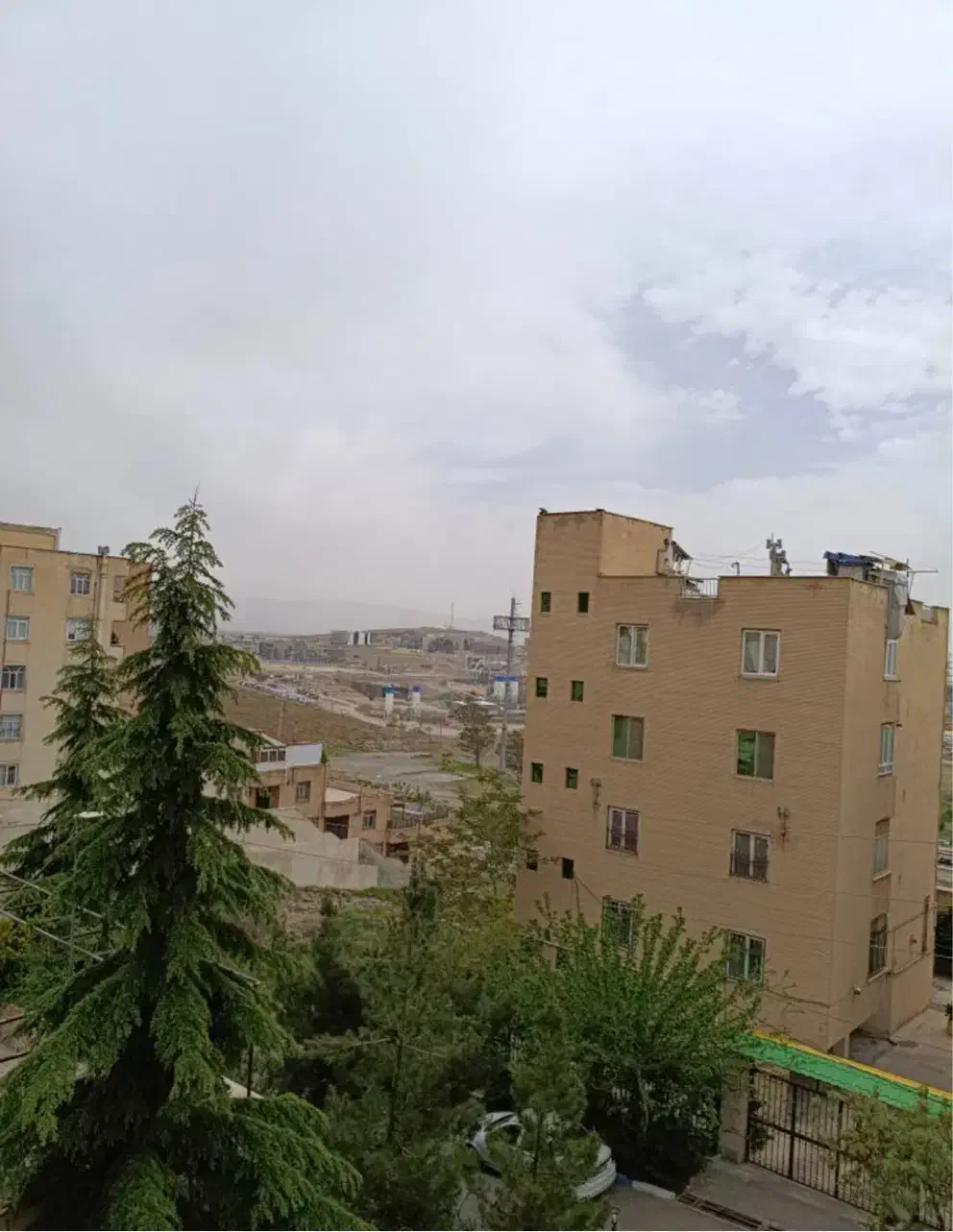 ۹۰ متر واحد تراسه با ۶۰ متر تراس اختصاصی