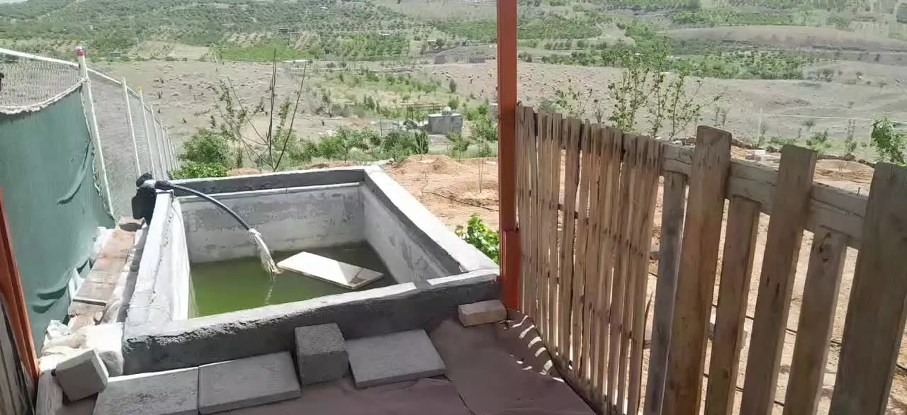 باغ بادام و انگور