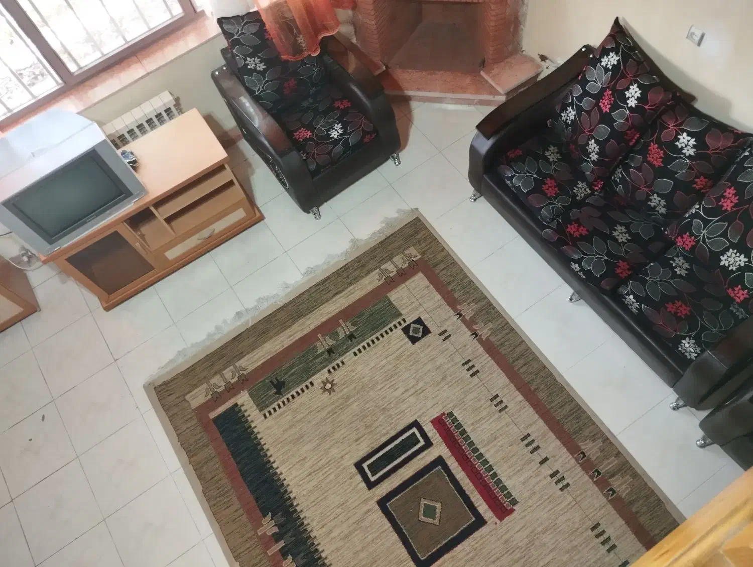 اجاره ویلا تریبلکس خوش نشینی شهرکی با لوازم موجود