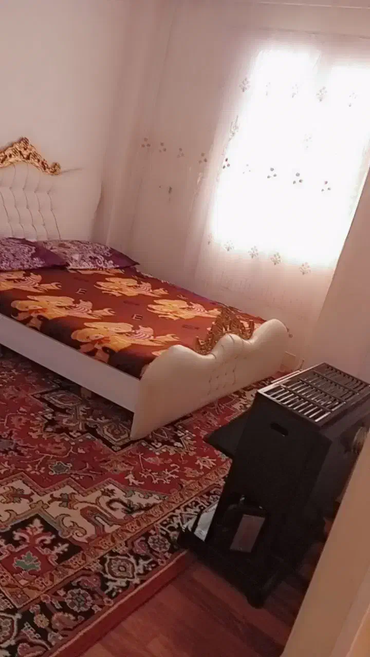 یک واحد آپارتمان 94متری