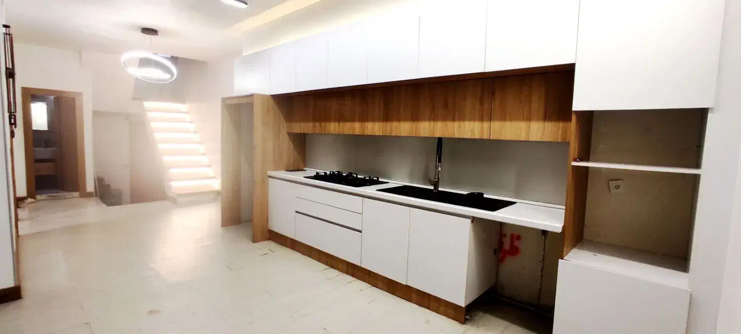 ملک دربستی_ارباب_مناسب دفتر کار یا سکونت لوکس