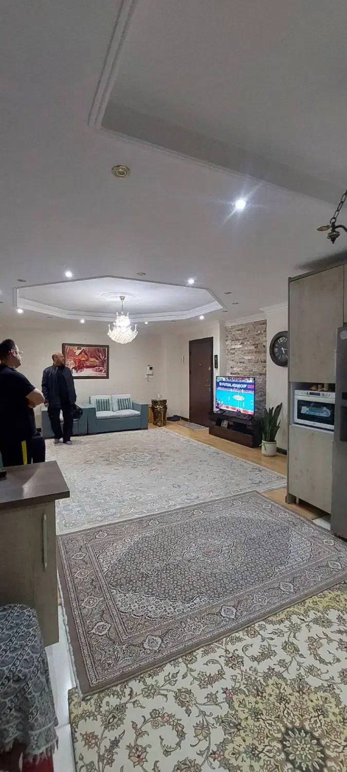 آپارتمان ۶۸ متر _ پارکینگ دار _ تک واحدی