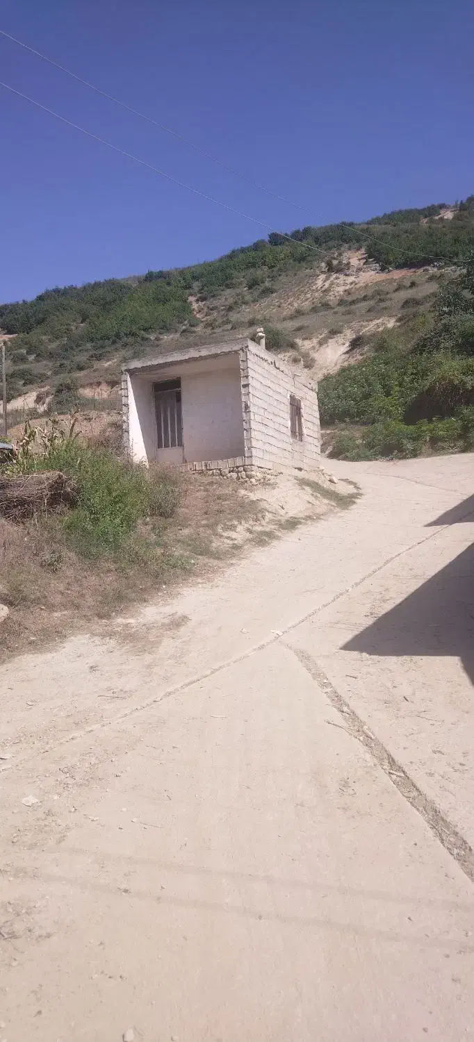 زمین مسکونی 240متری