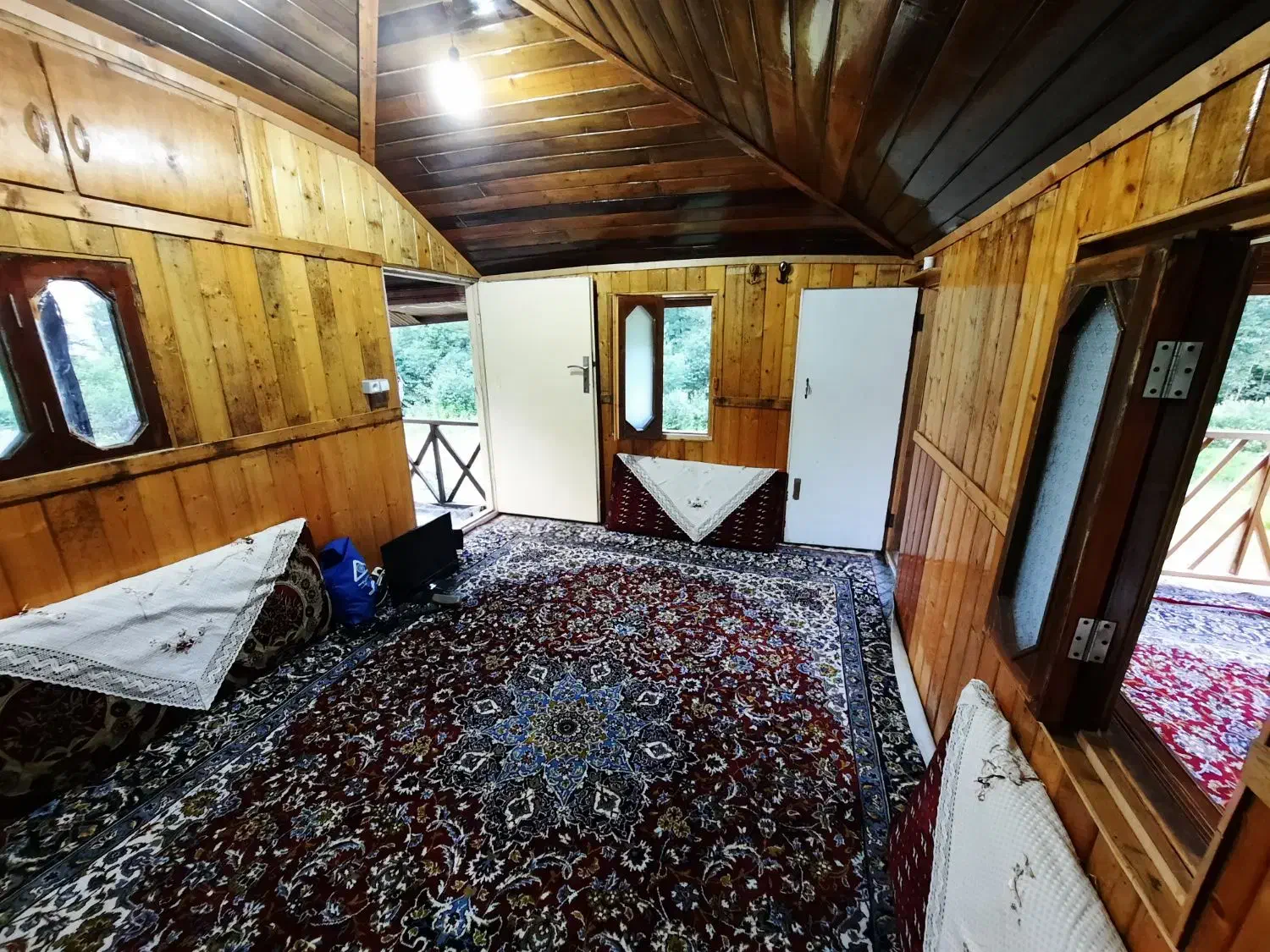 اجاره کلبه(سنتی)چوبی جنگلی آریا لفور