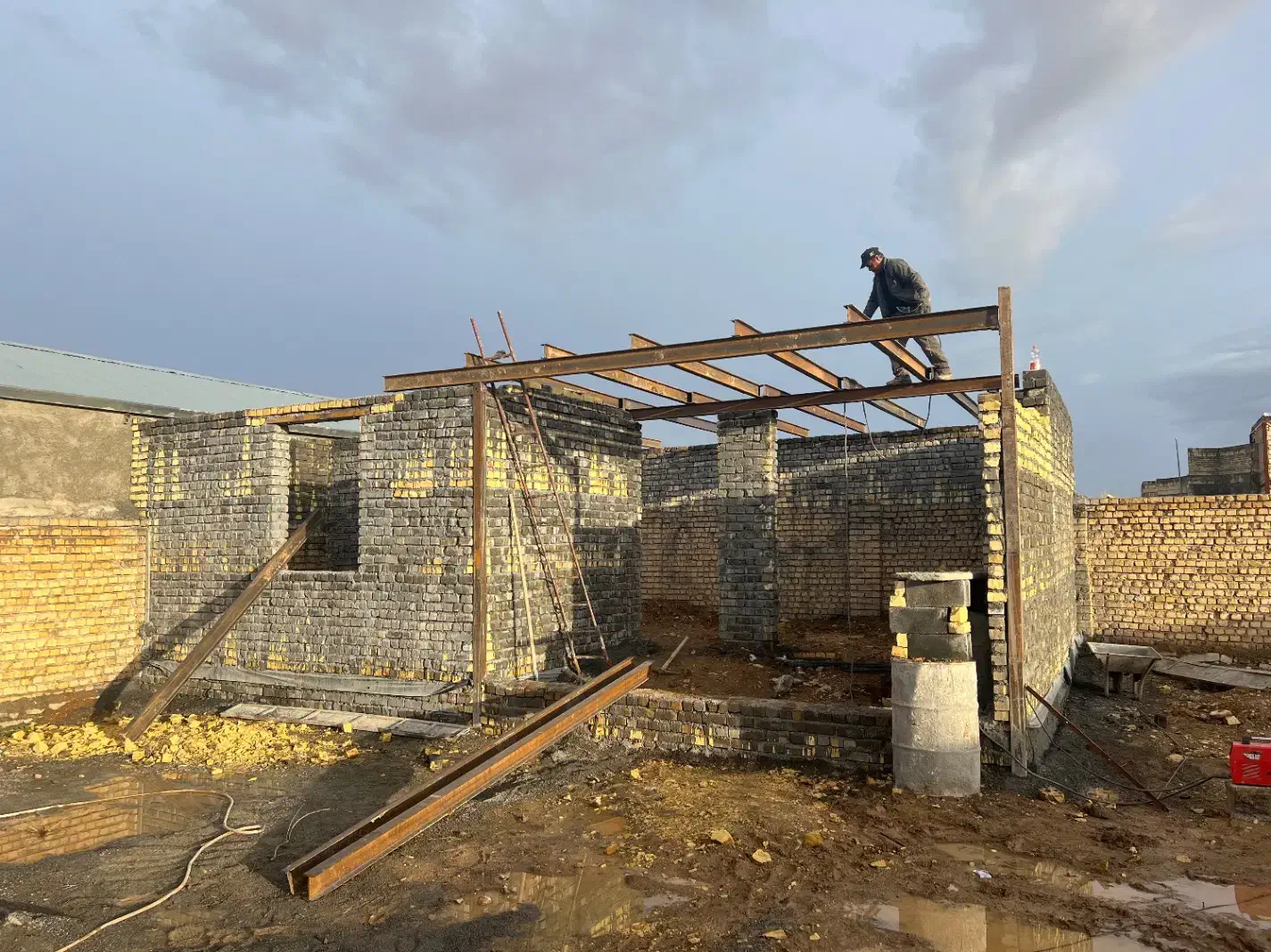 ۲۰۰ متری ویلایی