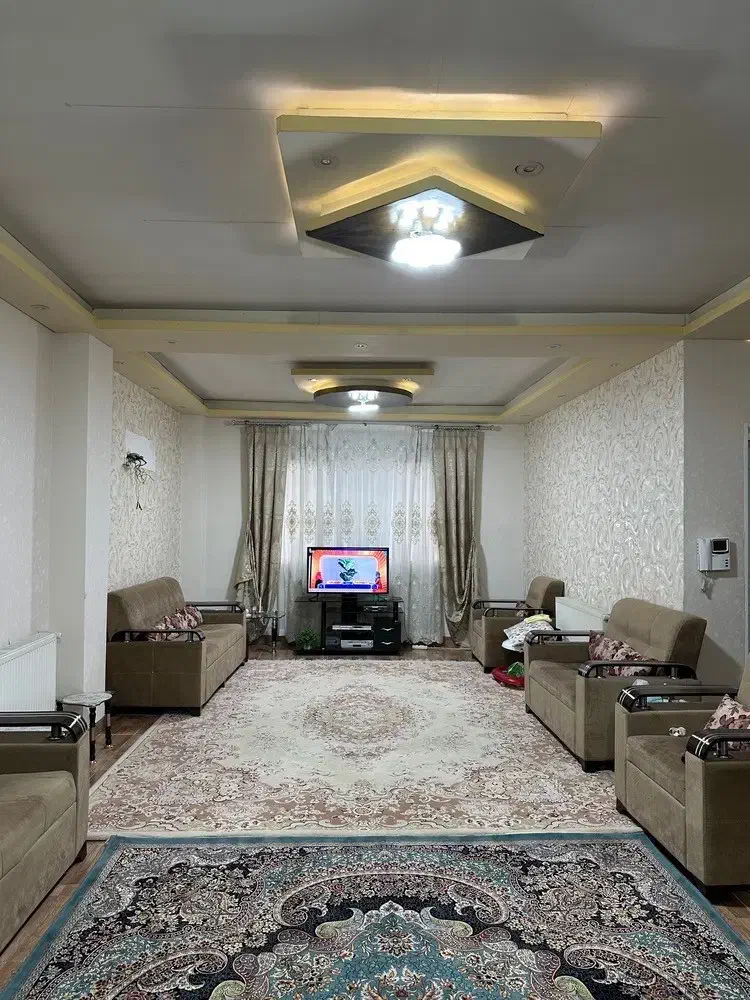 یک واحد آپارتمان 100 متری در رشت
