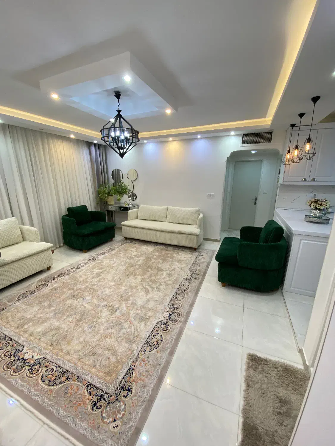 آپارتمان ۸۲ متری سند تک برگ