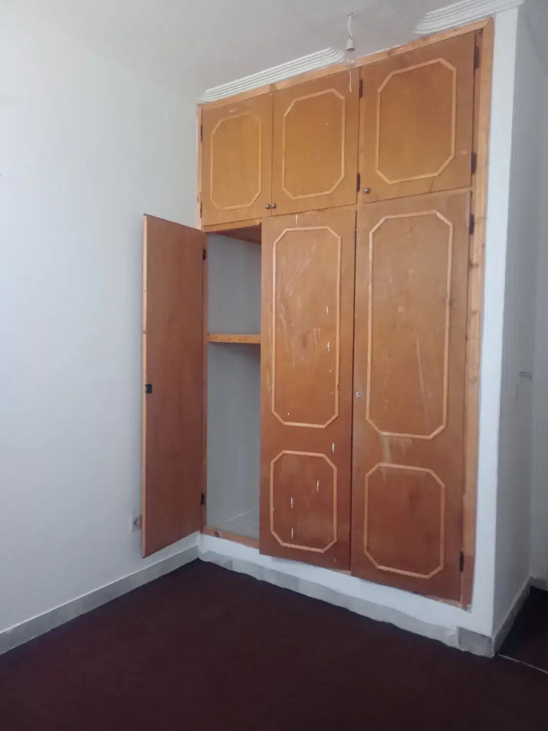**اجاره طبقه دوم ۱۲۰ متری ۲خواب میدون سرتل**