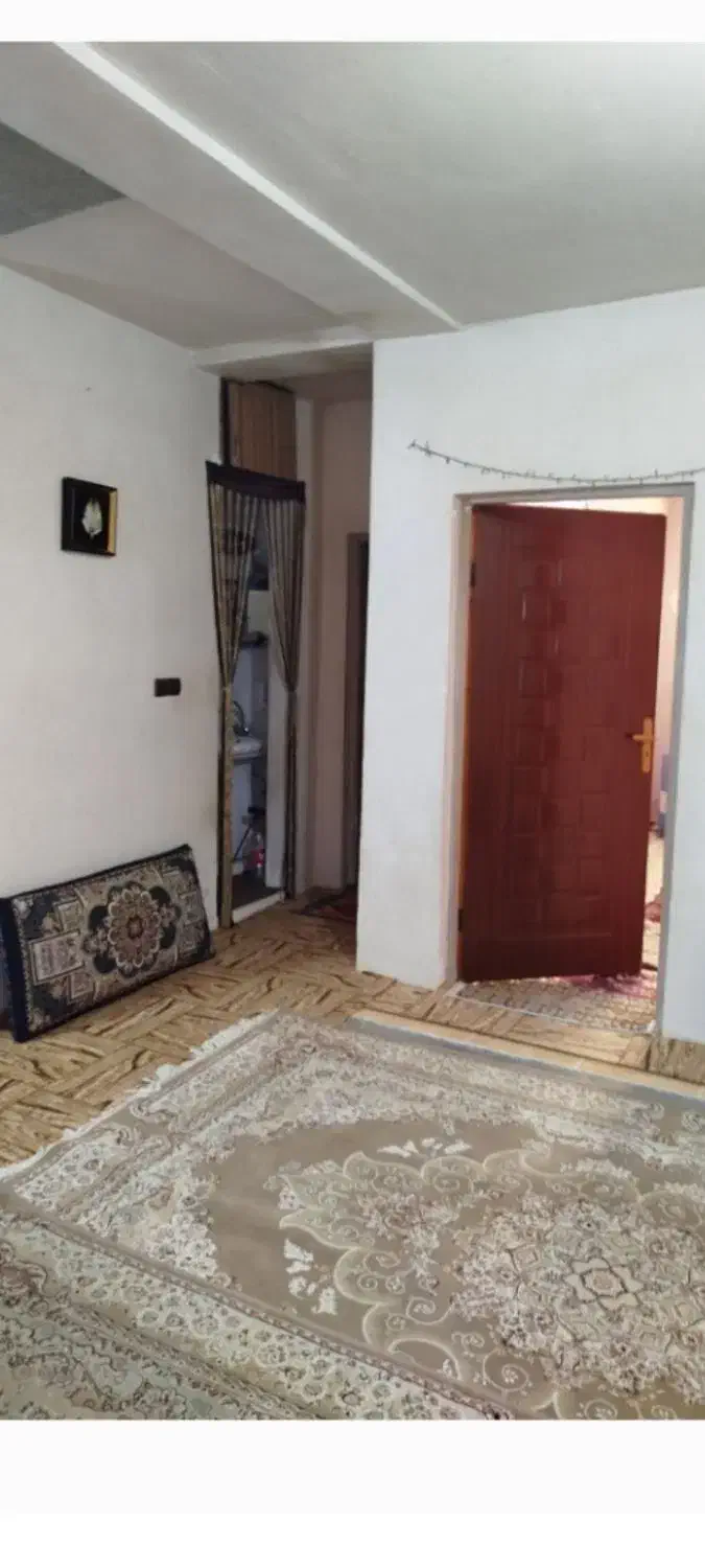 خانه ویلایی ۹۰متری باحیاط