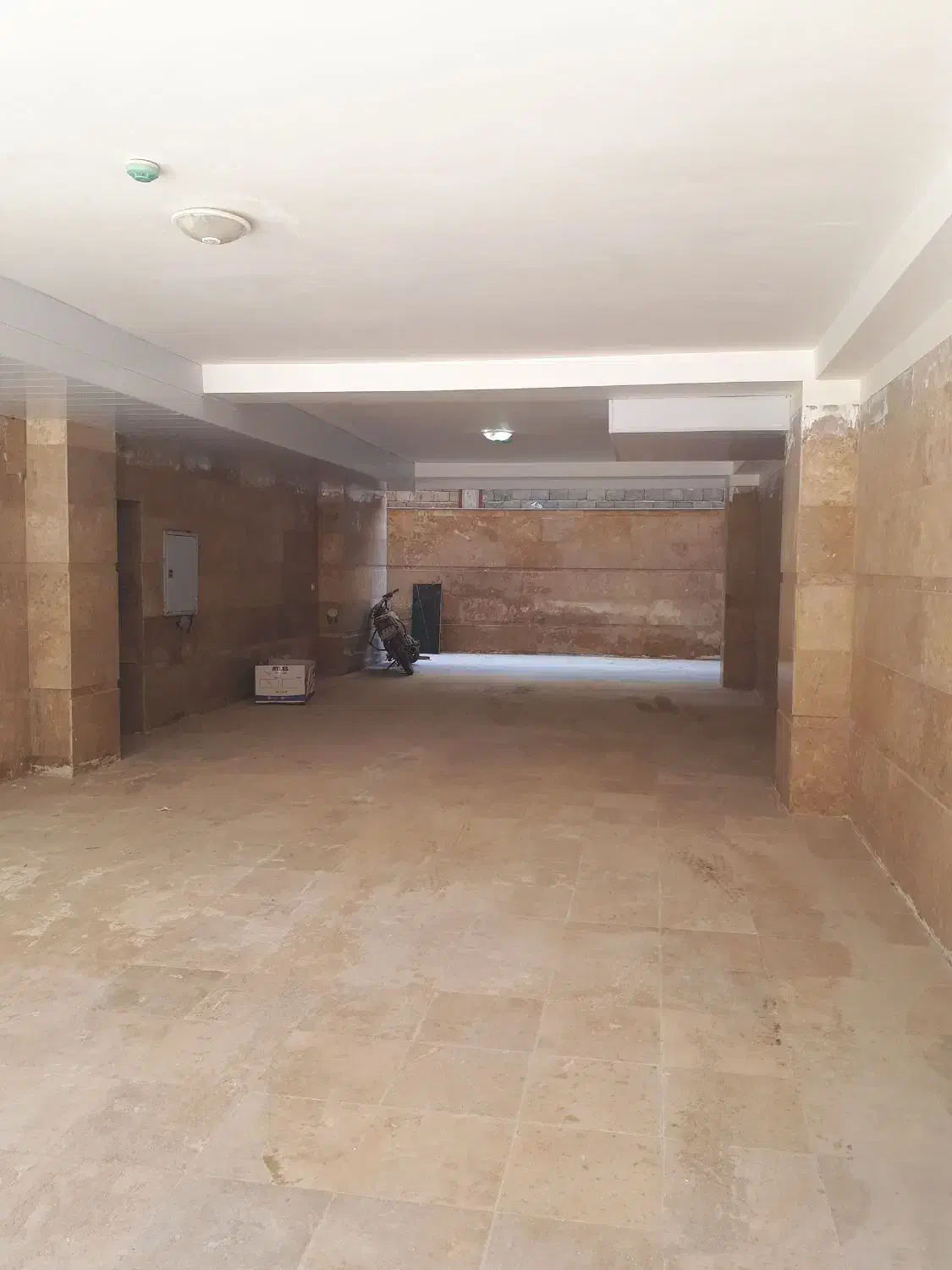 رهن کامل گلستان