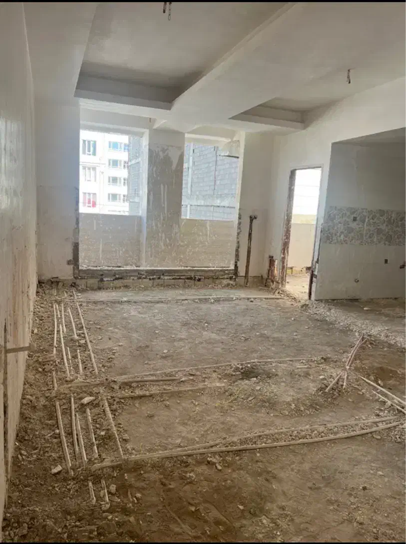 ۸۵ متری پنت هاس