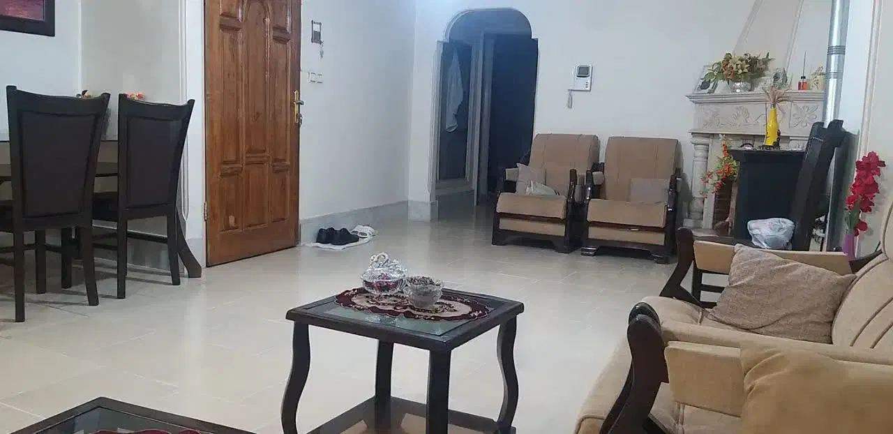 ۹۲متری، تک واحدی، دو خوابه، آسانسوردار، عارف شمالی