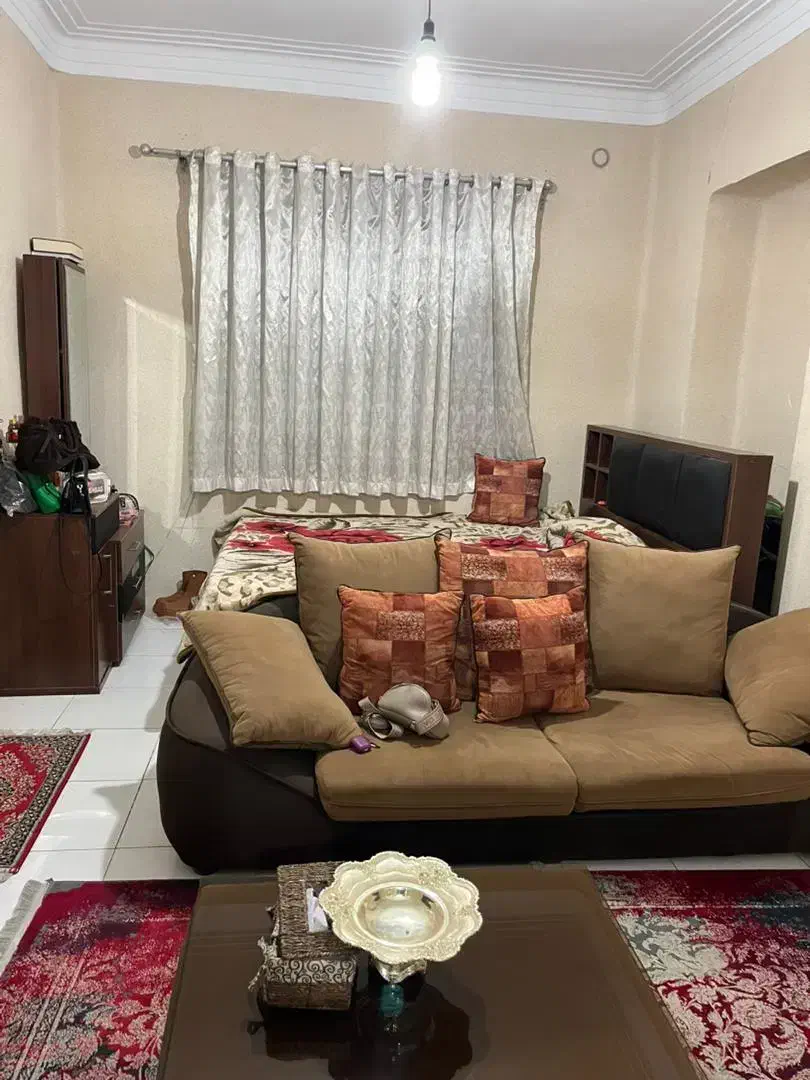 ۵۰ متر (۴۰ قدمی مترو ) طبقه همکف