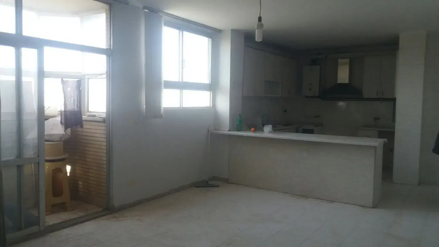 آپارتمان دوخواب ۸۴متری محورمیانی