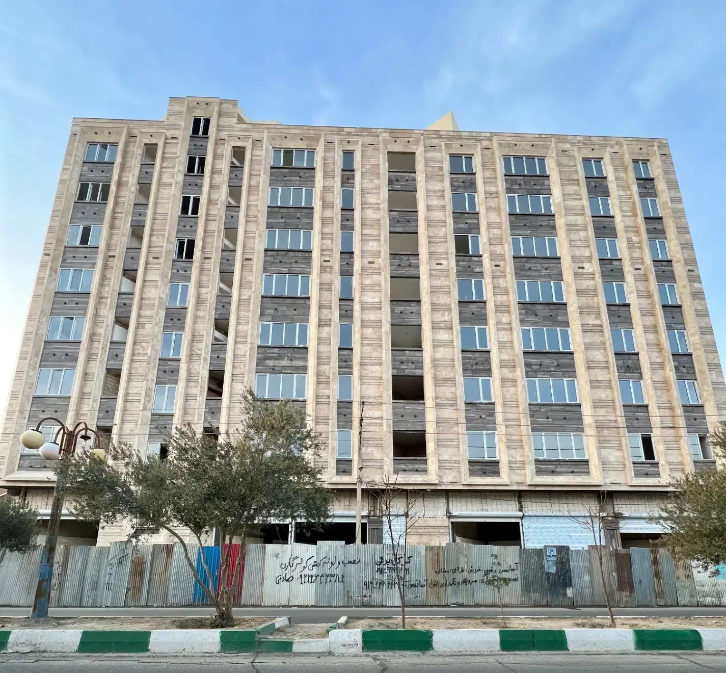 رهن و اجاره مغازه ۳۰متری گلستان داریوش سلمانی