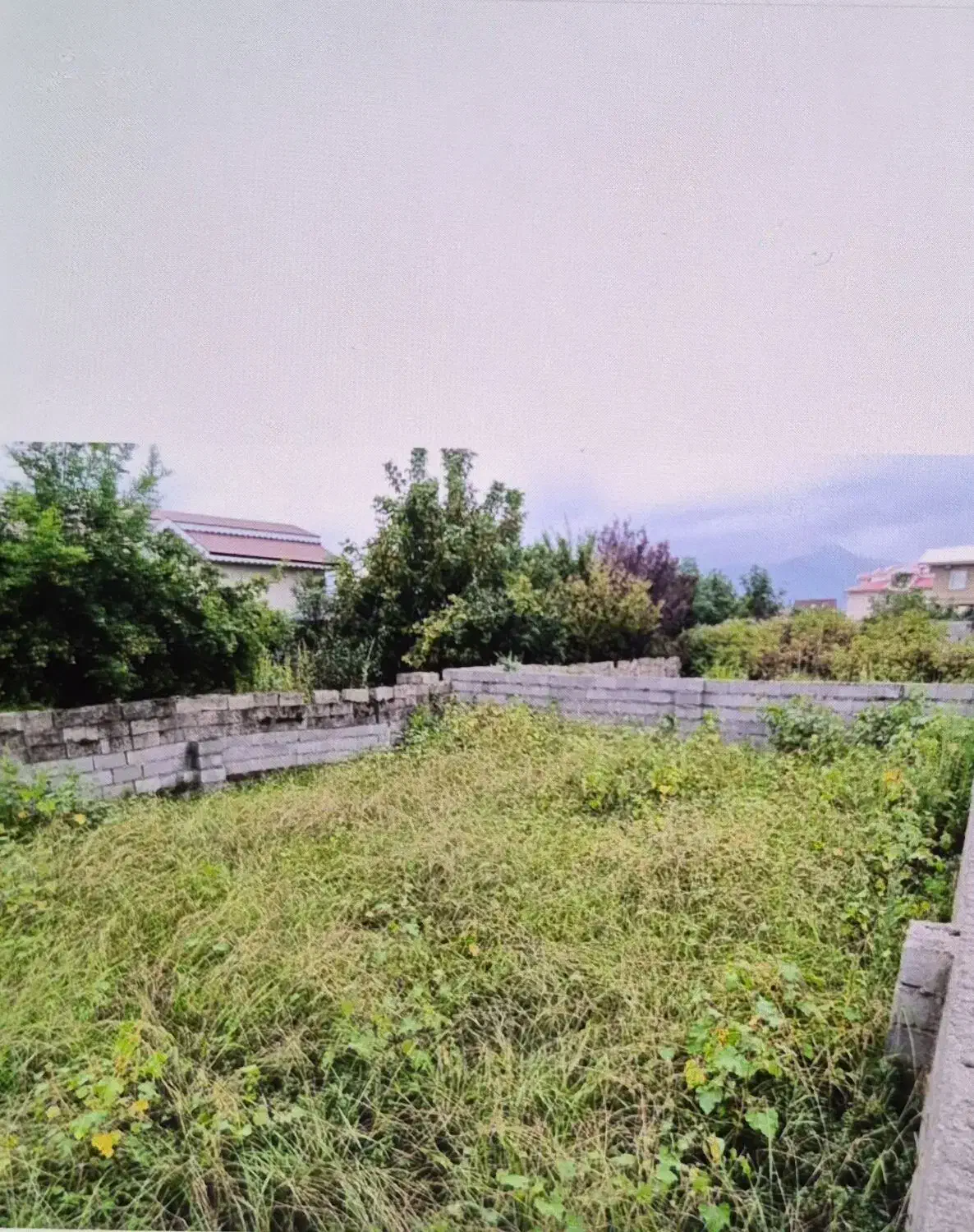 ۲۰۱ شهری ، مسکونی ، تکبرگ