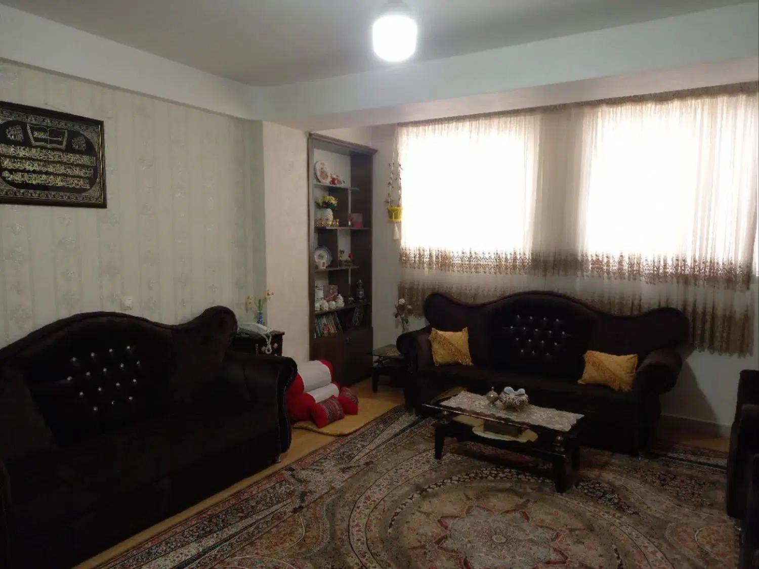 آپارتمان  هنرمندان