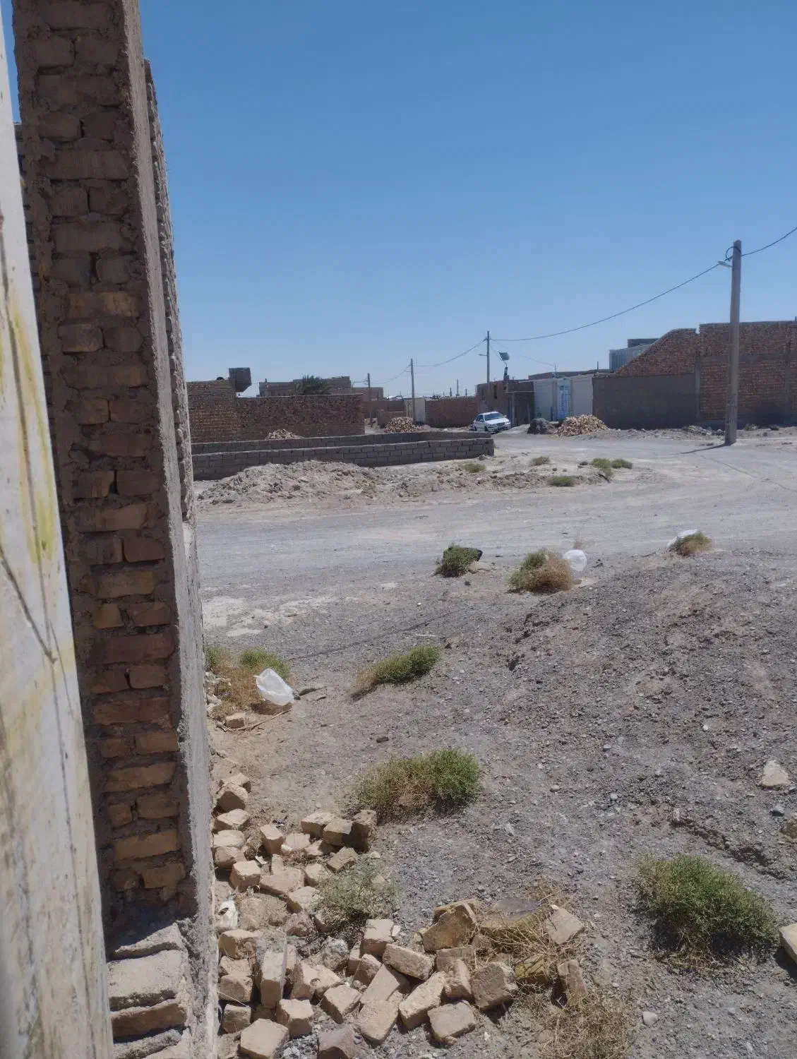 منزل نیمه ساز
