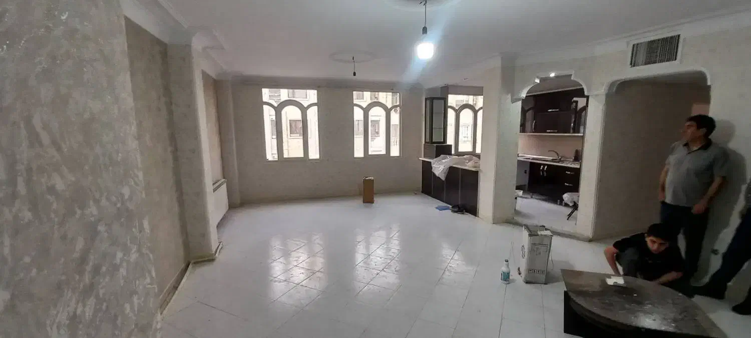 ۹۵ متر_ سالن پرده خور _ تاپ لوکیشن
