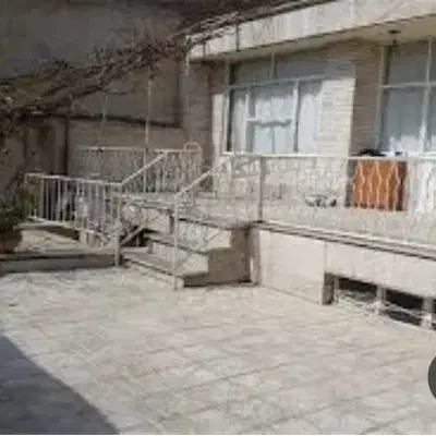 خانه کلنگی فوق العاده
