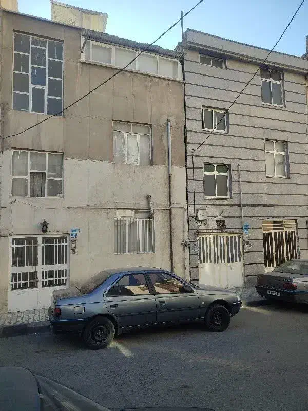 ۲۴۰ متر خانه کلنگی جنوبی
