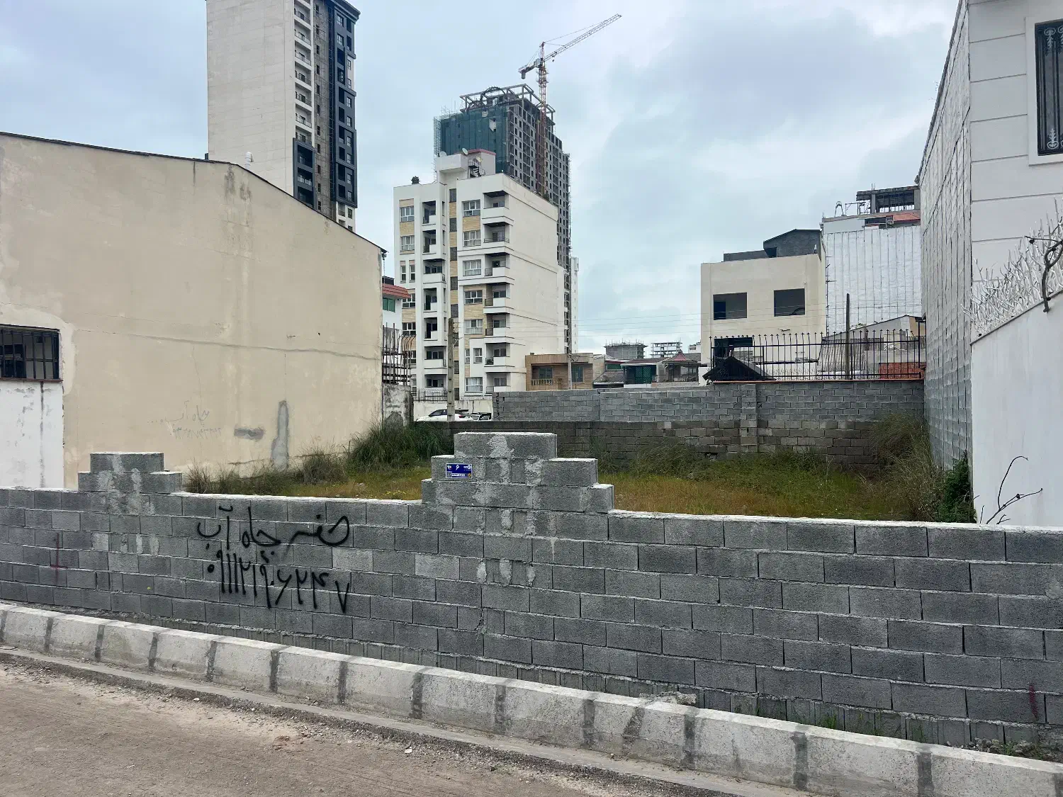 املاک نرسی زمین ۲۳۰ متری شش دانگ با بر۱۴