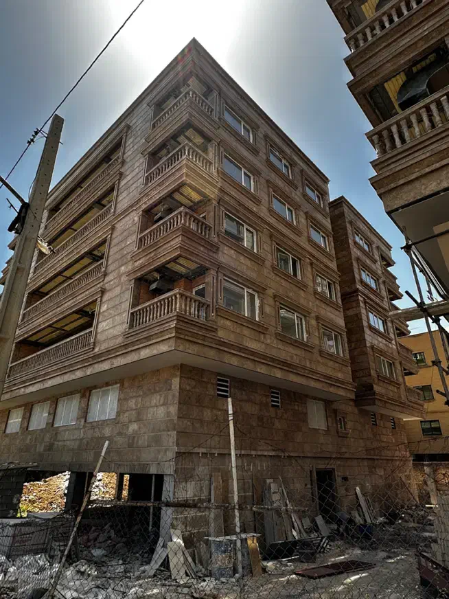 سه خواب صدرا تاپ‌لوکیشن