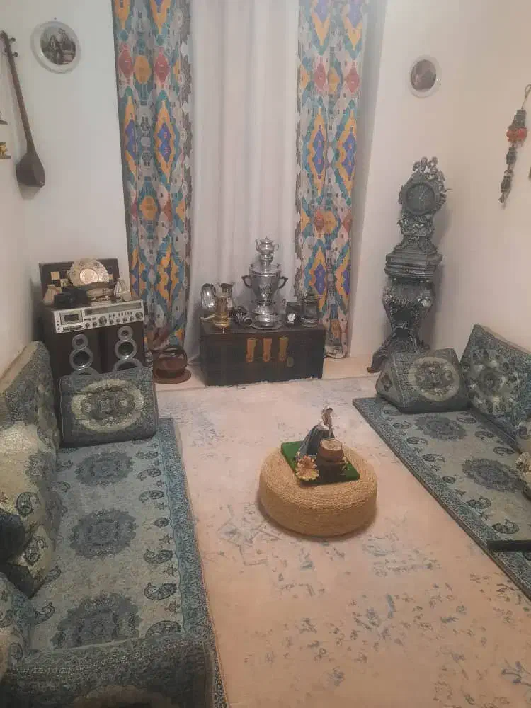۶۵ متری