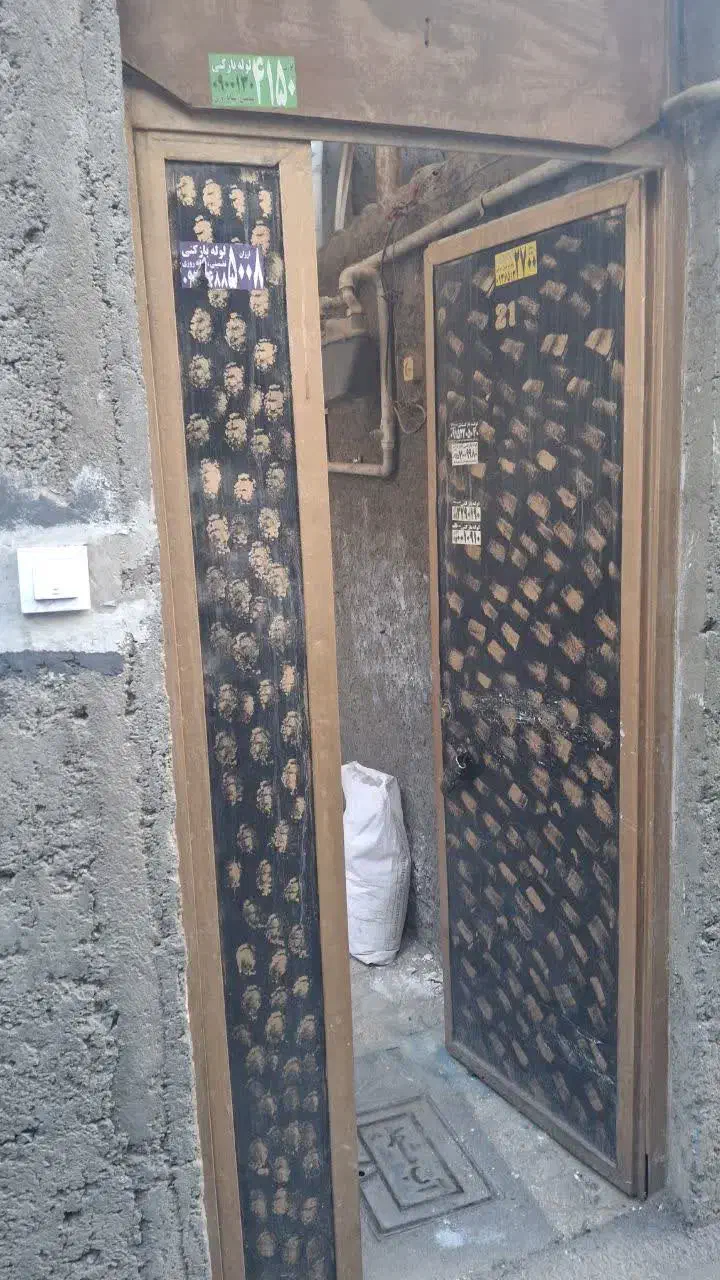 ویلایی دربست