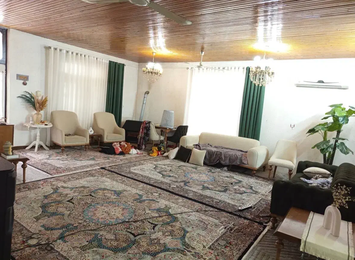 ویلای ۱۵۰ متری با حیاط دلباز