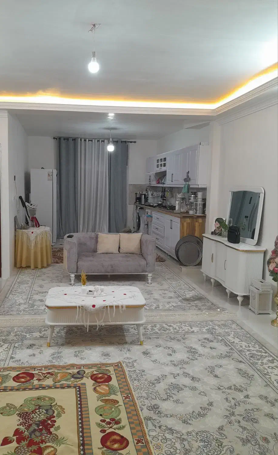 آپارتمان ۹۰ متری حاشیه اصلی پیامبر اعظم ۵۵ گلریز