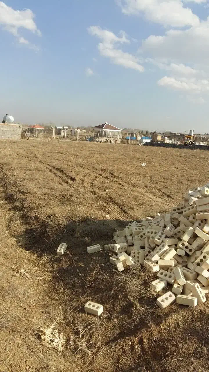 زمین ۲۵۰ متری علوم پزشکی شاندیز