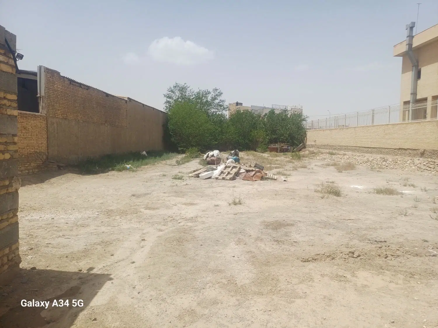 اجاره مکان‌ مناسب صنعتی تجاری رو باز در مشتاق سوم