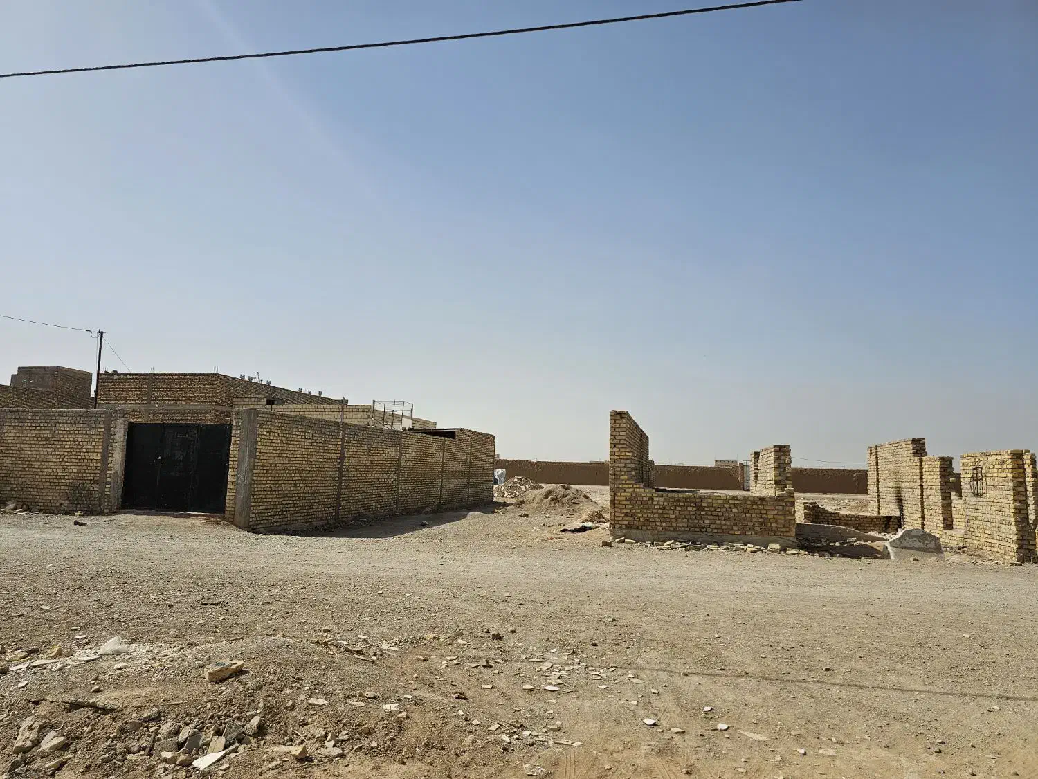 زمین مسکونی شش دانگ جمهوری