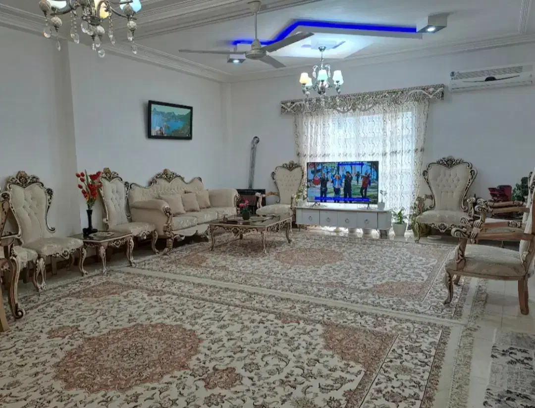 سویت شخصی کنار دریا و پارکجنگلی نور