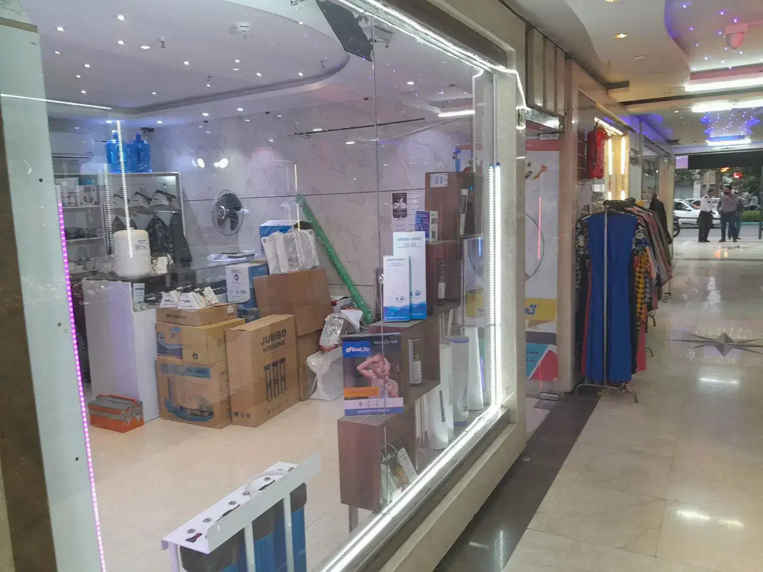 فروش ۲۴ متر مغازه شیک معاوضه با ماشین