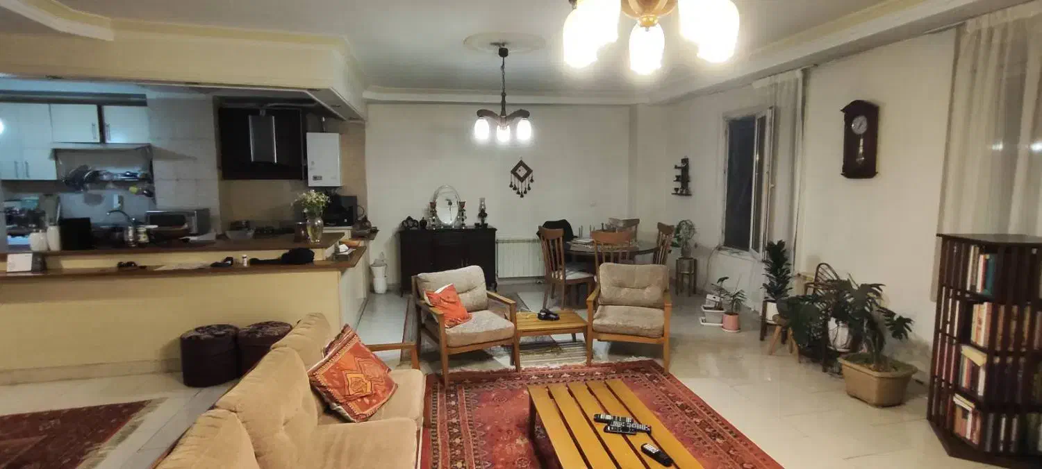 آپارتمان 106 متری شهرک آزادی