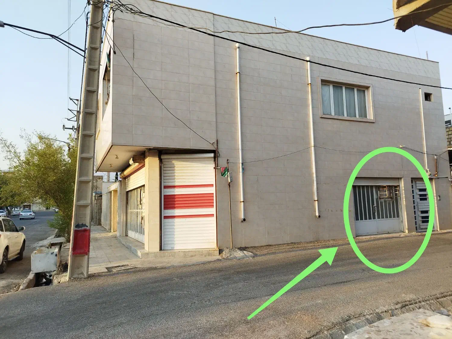 مغازه ۲۴ متری خ عطار شمالی