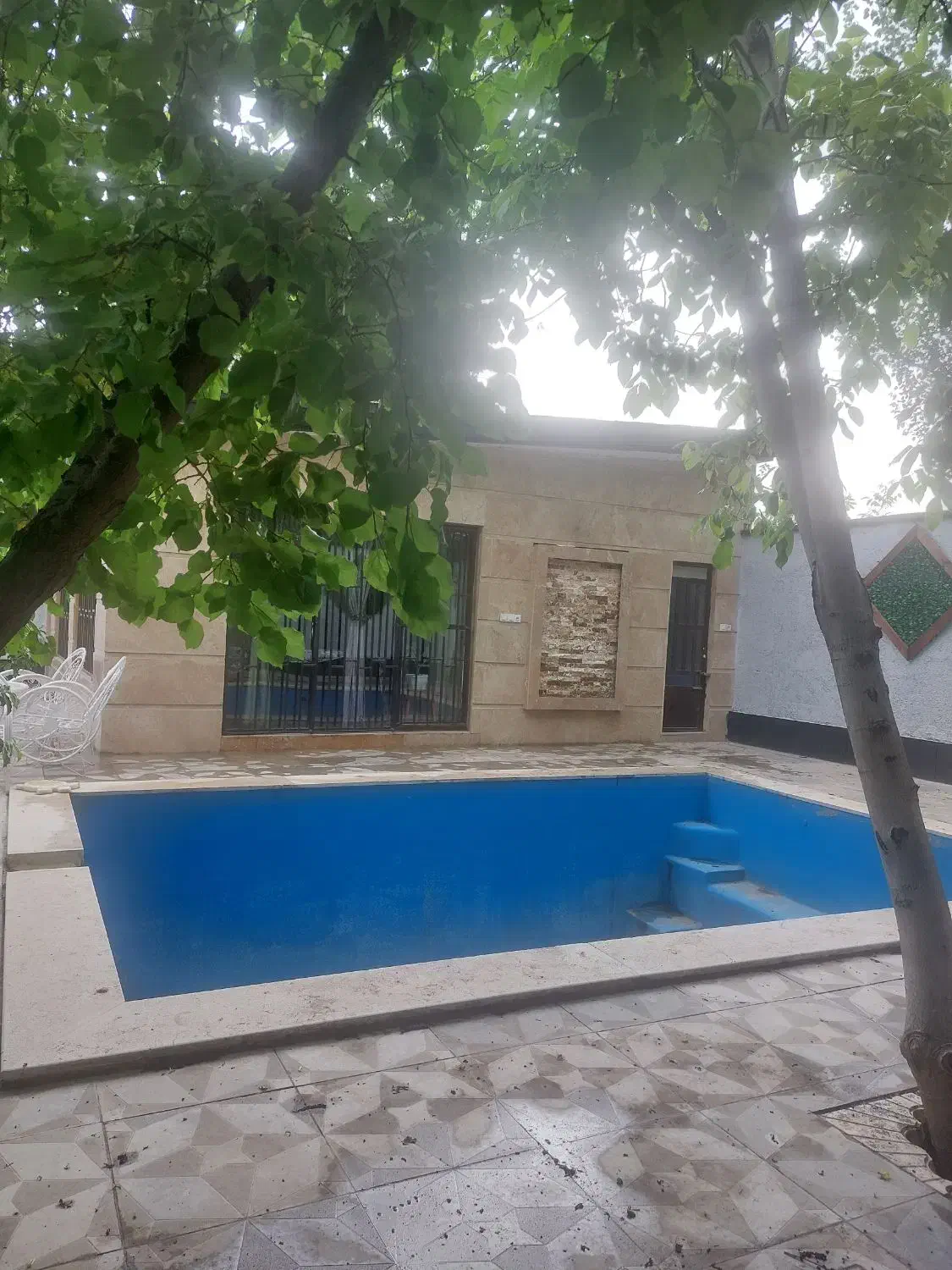باغچه ویلا ۵۰۰ متری هشتگرد