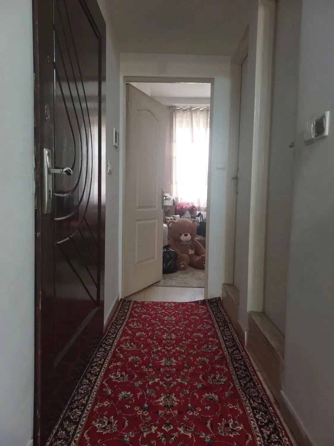 ۵۰متر یکخواب .آزادی استادمعین دکتر هوشیار